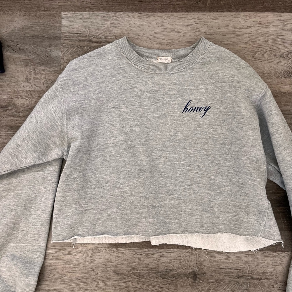 Brandy Melville Cropped Crew